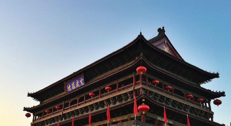 Ramada By Wyndham Xian Bell Tower Hotel Exterior foto